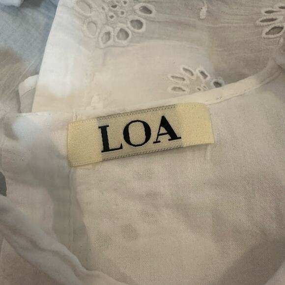 LOA White Cotton Romantic Eyelet Flutter Crop Short Sleeve Back Tie Blouse sz M - Picture 7 of 10